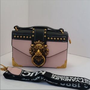 Lion Leo pink bag purse
